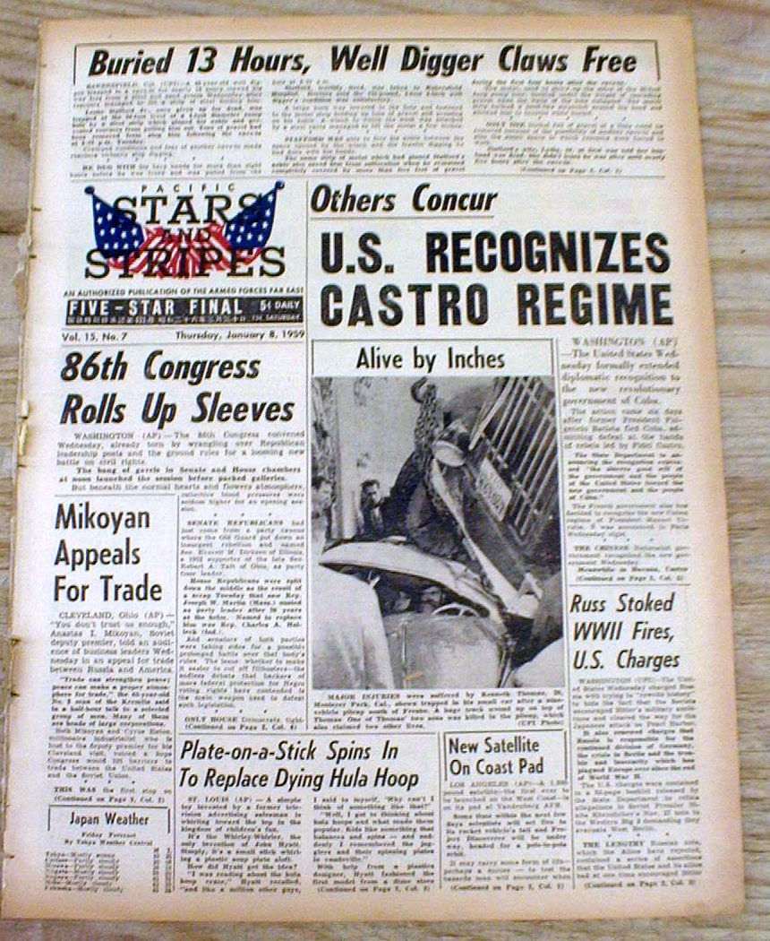 5 1959 newspapers FIDEL CASTRO WINS CUBA REVOLUTION & begins to EXECUTE